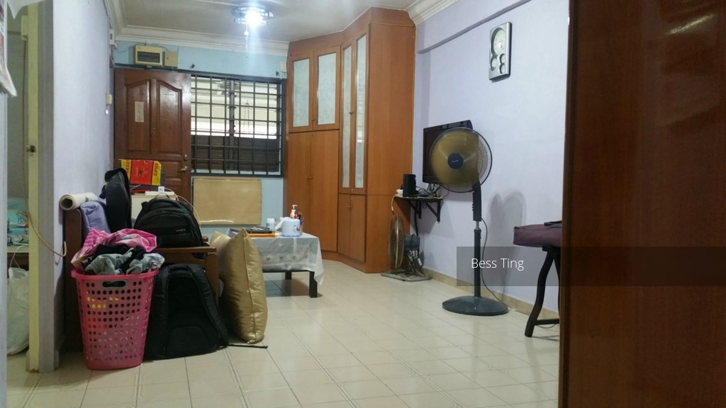 Blk 328 Hougang Avenue 5 (Hougang), HDB 3 Rooms #109635282